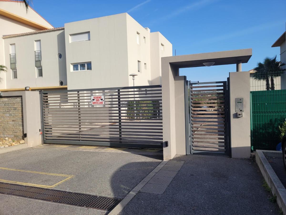 Le Palmier D'Azur - Frejus Cais - Wi-Fi Apartment Luaran gambar