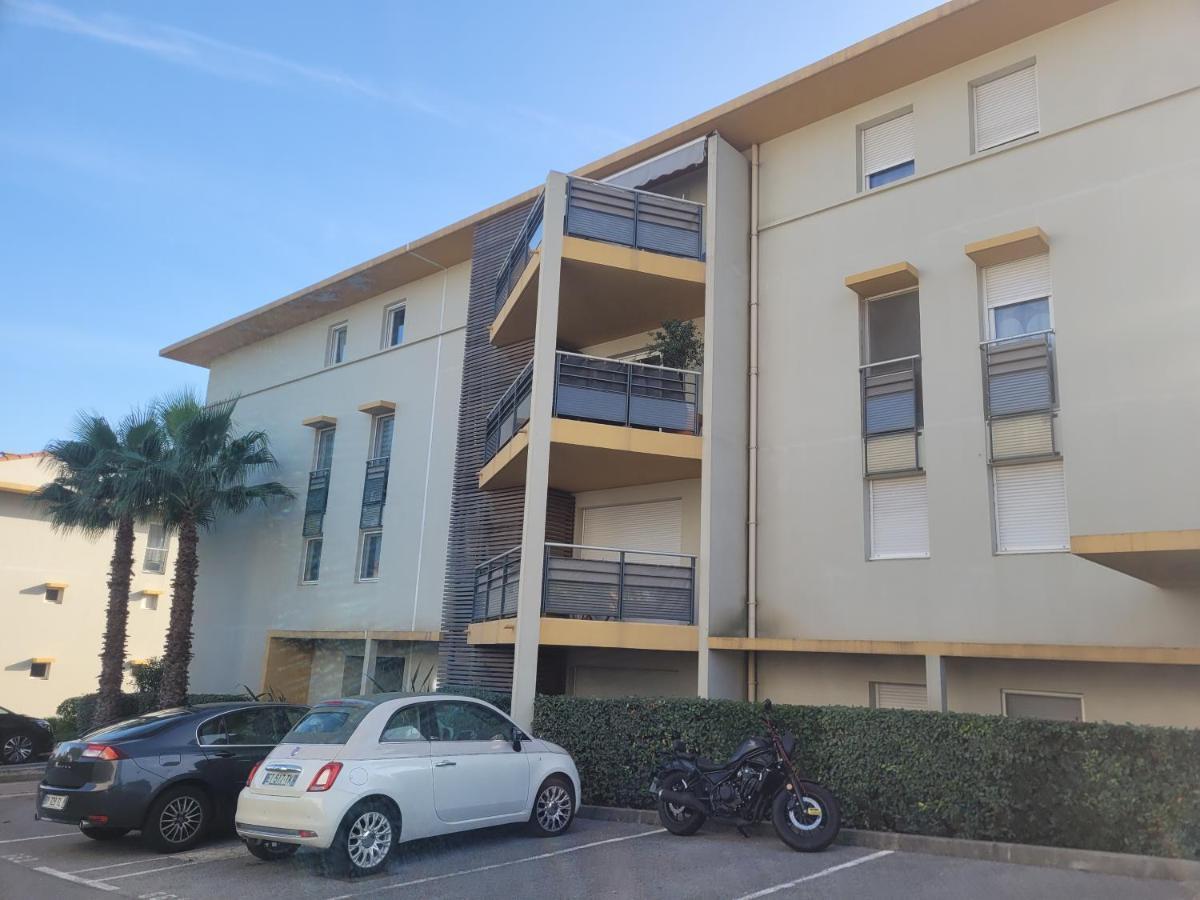 Le Palmier D'Azur - Frejus Cais - Wi-Fi Apartment Luaran gambar